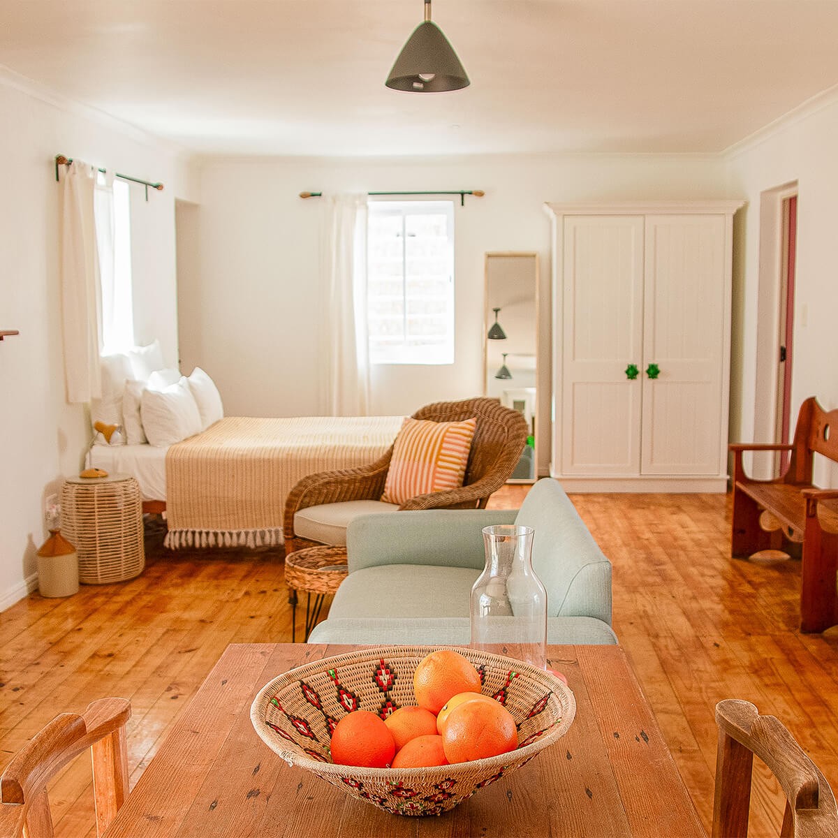 Studio Apartment
